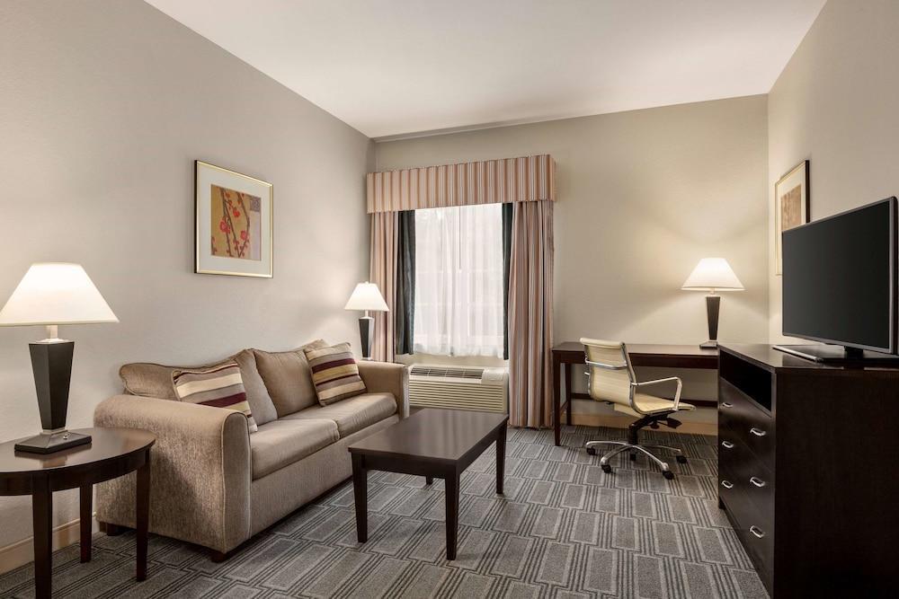 Comfort Inn & Suites Port Charlotte-Punta Gorda المظهر الخارجي الصورة