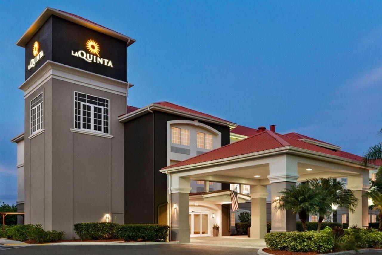 Comfort Inn & Suites Port Charlotte-Punta Gorda المظهر الخارجي الصورة