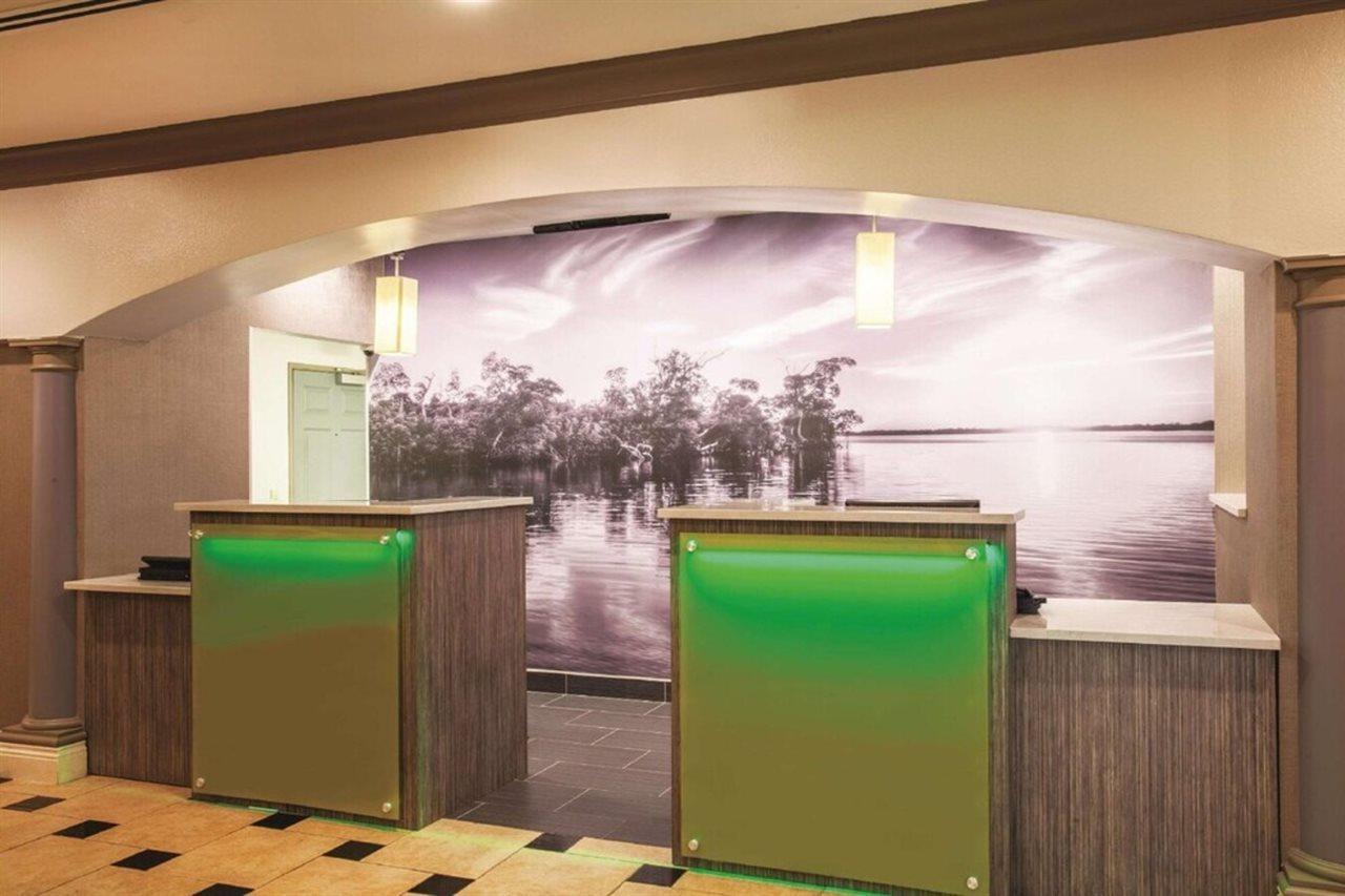 Comfort Inn & Suites Port Charlotte-Punta Gorda المظهر الخارجي الصورة