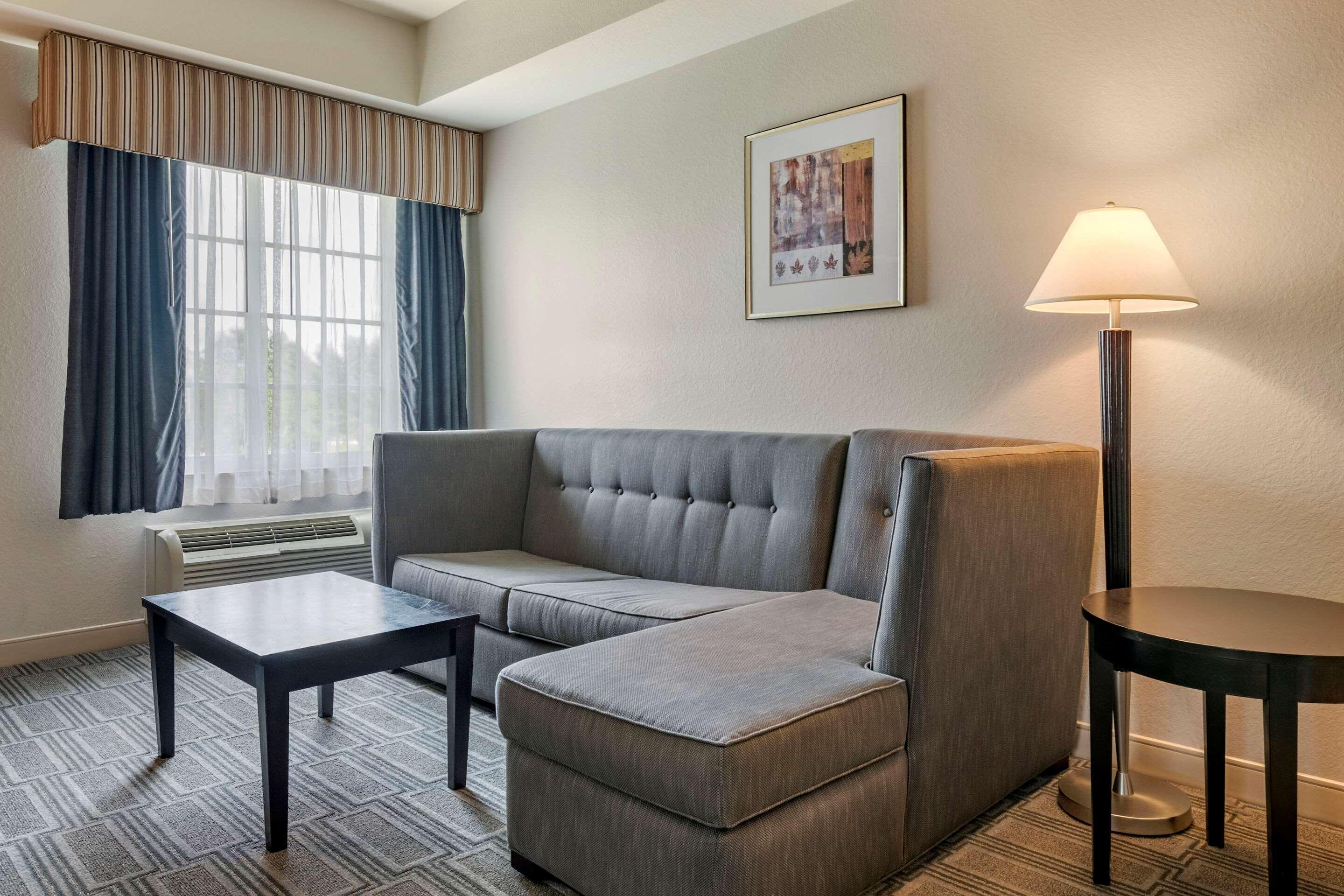 Comfort Inn & Suites Port Charlotte-Punta Gorda المظهر الخارجي الصورة