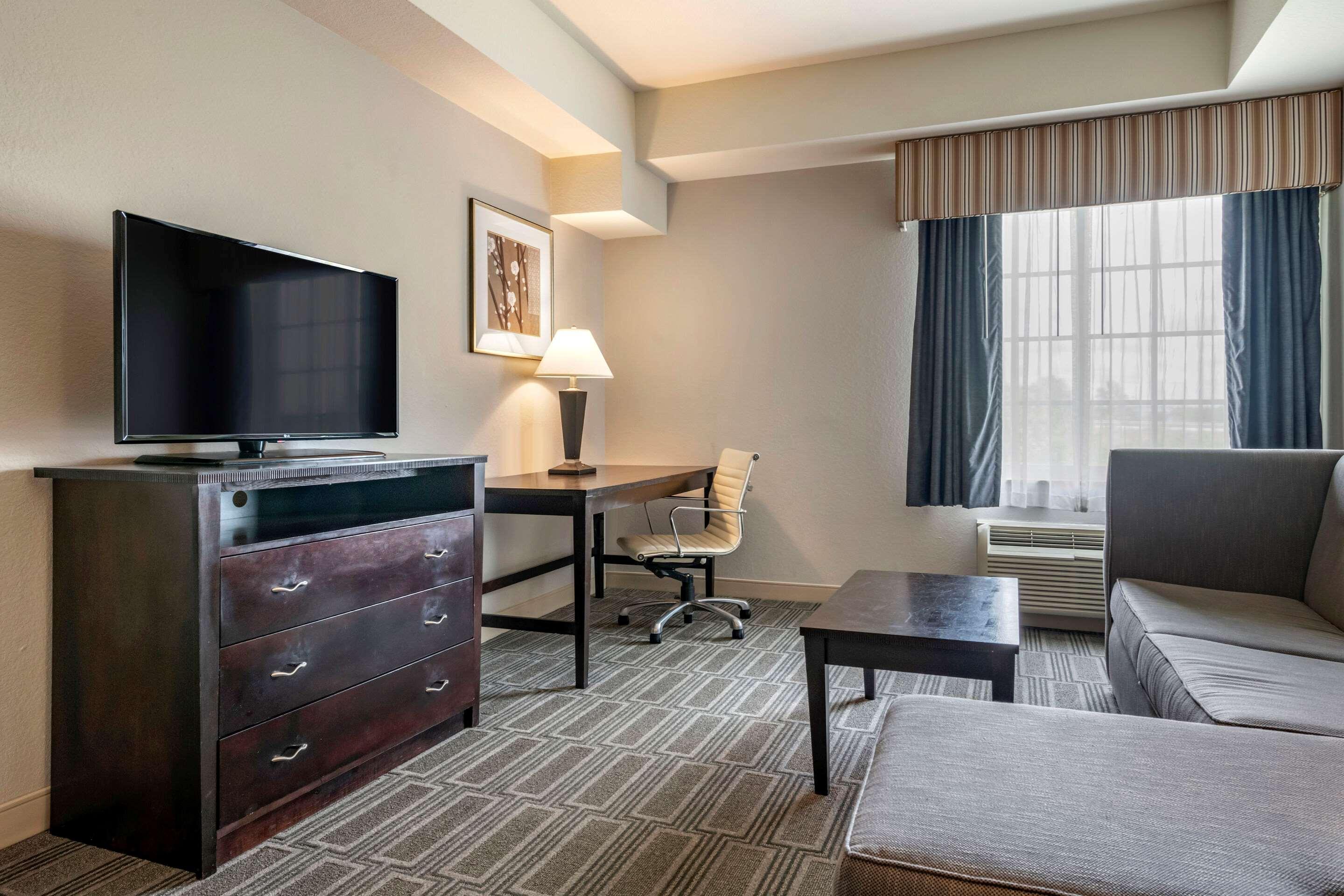 Comfort Inn & Suites Port Charlotte-Punta Gorda المظهر الخارجي الصورة