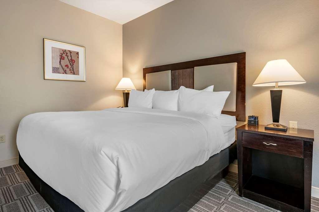 Comfort Inn & Suites Port Charlotte-Punta Gorda الغرفة الصورة