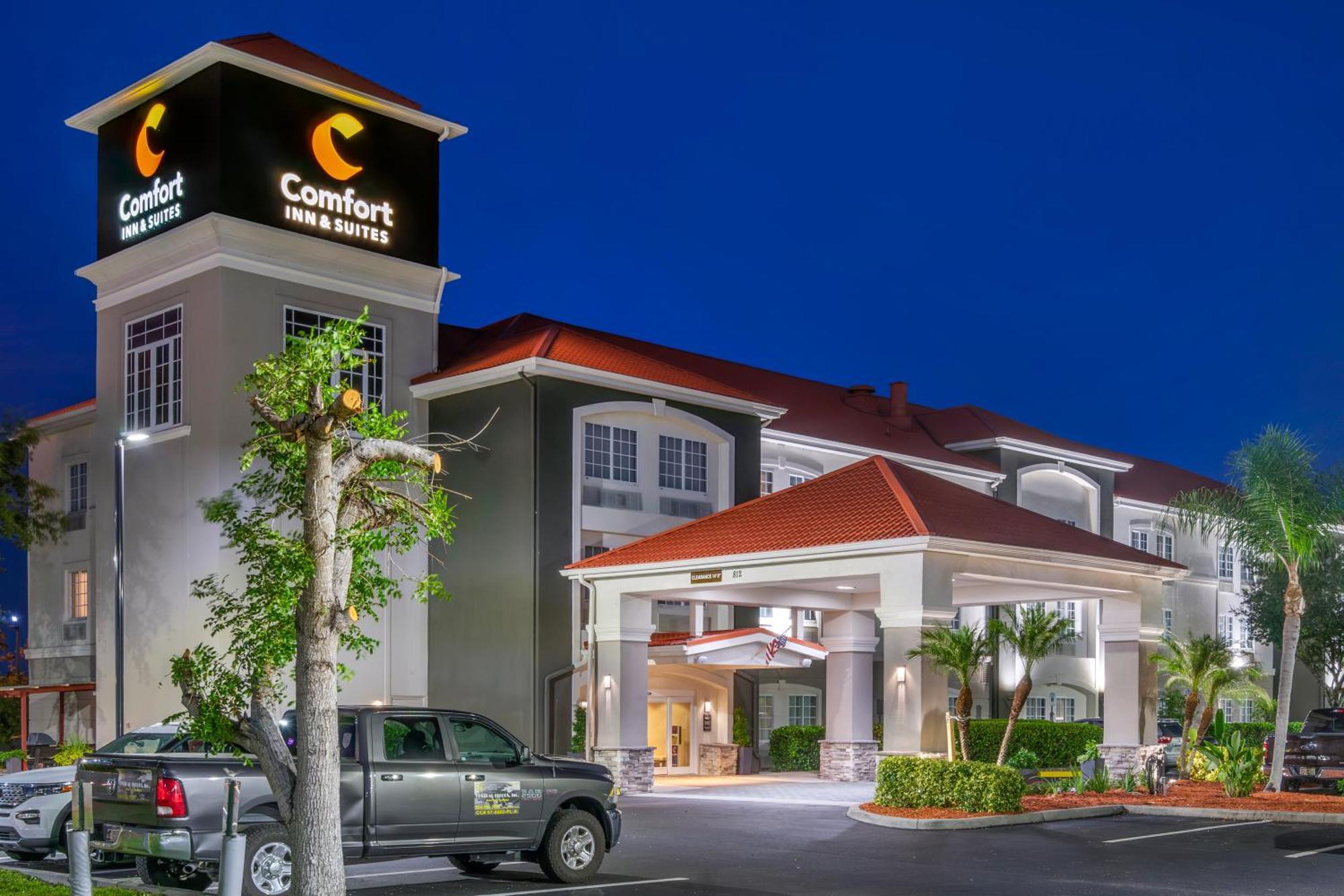 Comfort Inn & Suites Port Charlotte-Punta Gorda المظهر الخارجي الصورة