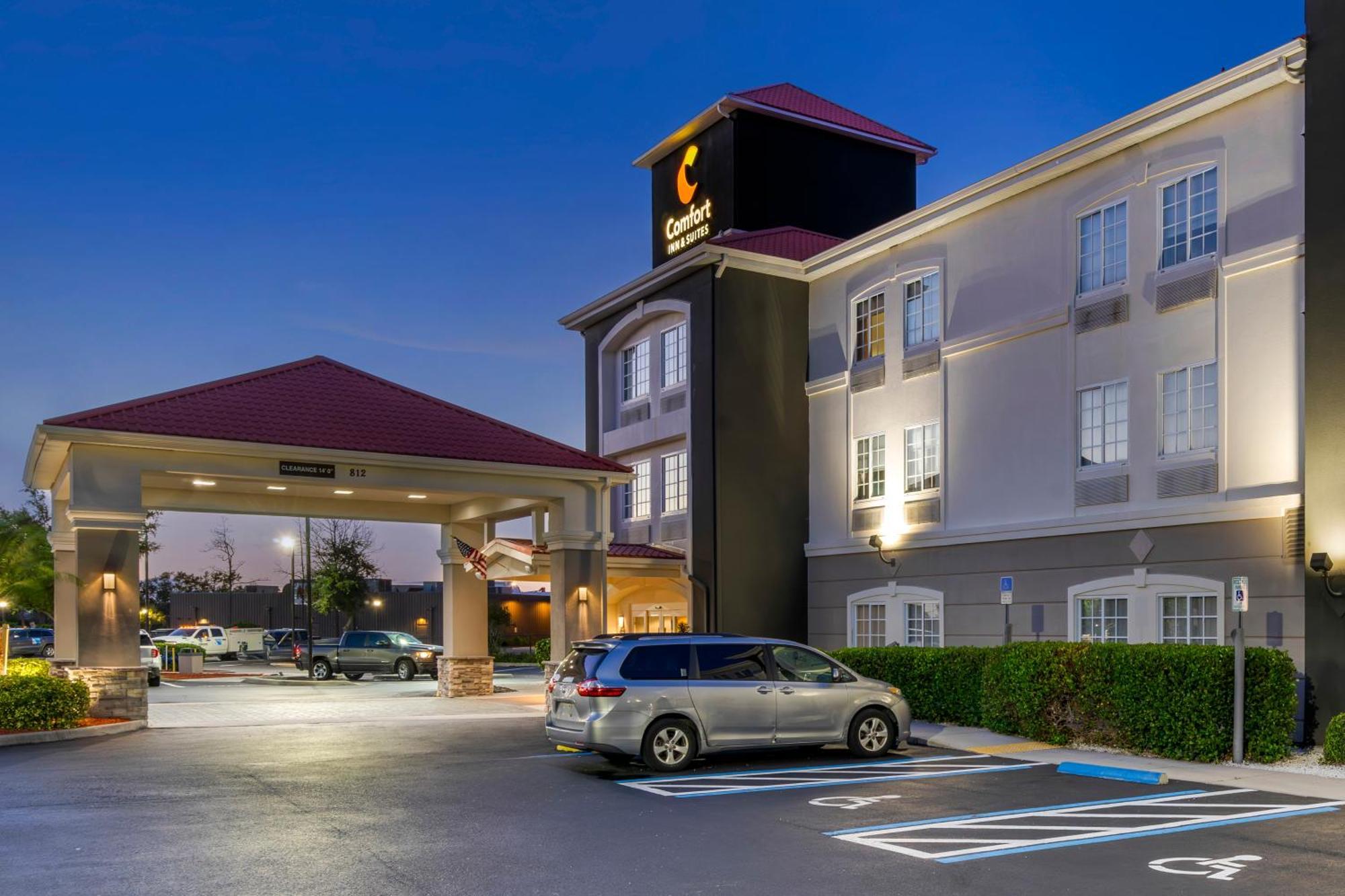 Comfort Inn & Suites Port Charlotte-Punta Gorda المظهر الخارجي الصورة