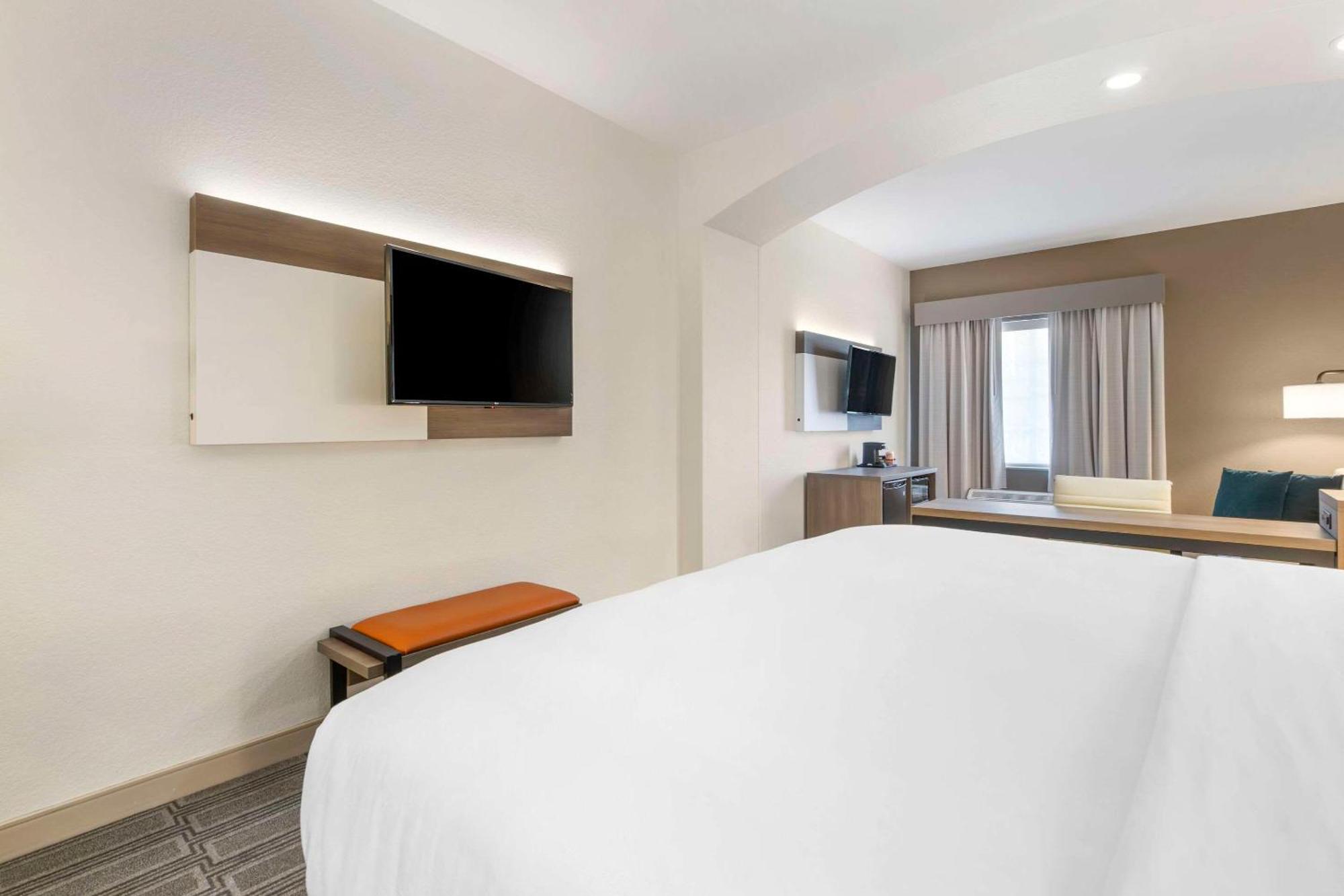 Comfort Inn & Suites Port Charlotte-Punta Gorda المظهر الخارجي الصورة
