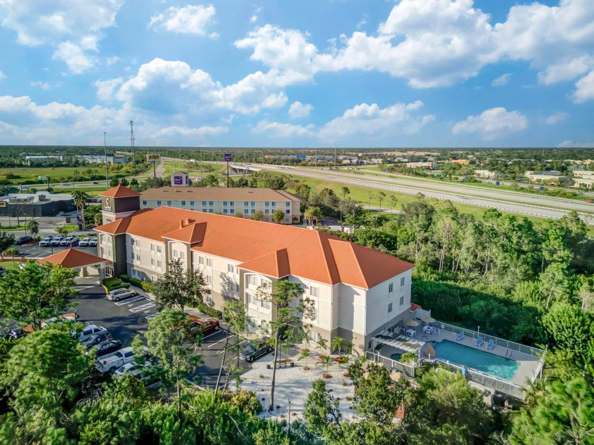 Comfort Inn & Suites Port Charlotte-Punta Gorda المظهر الخارجي الصورة