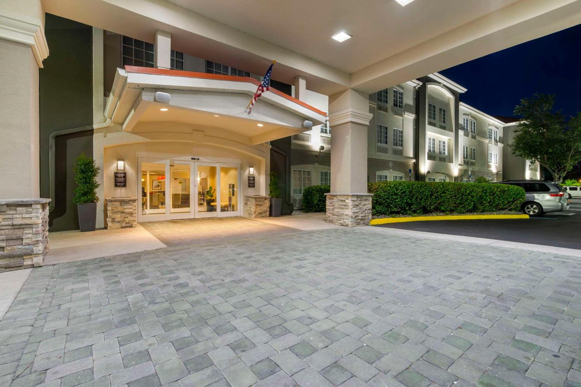 Comfort Inn & Suites Port Charlotte-Punta Gorda المظهر الخارجي الصورة